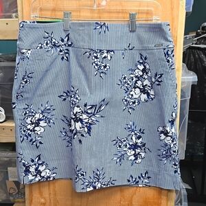 S.C. & CO. Size 12 Blue and White Striped Floral Pull On Skort